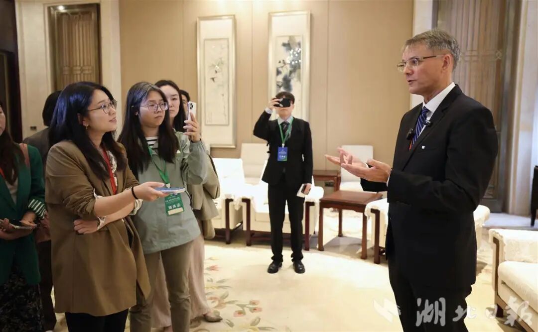 pg����ģ����(�й���)�ٷ���վ